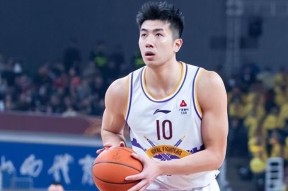 开云官网 -关键时刻浙江队调整名单以备NBA总决赛；外线爆发环节打磨；气氛紧张；心理建设被强调的简单介绍