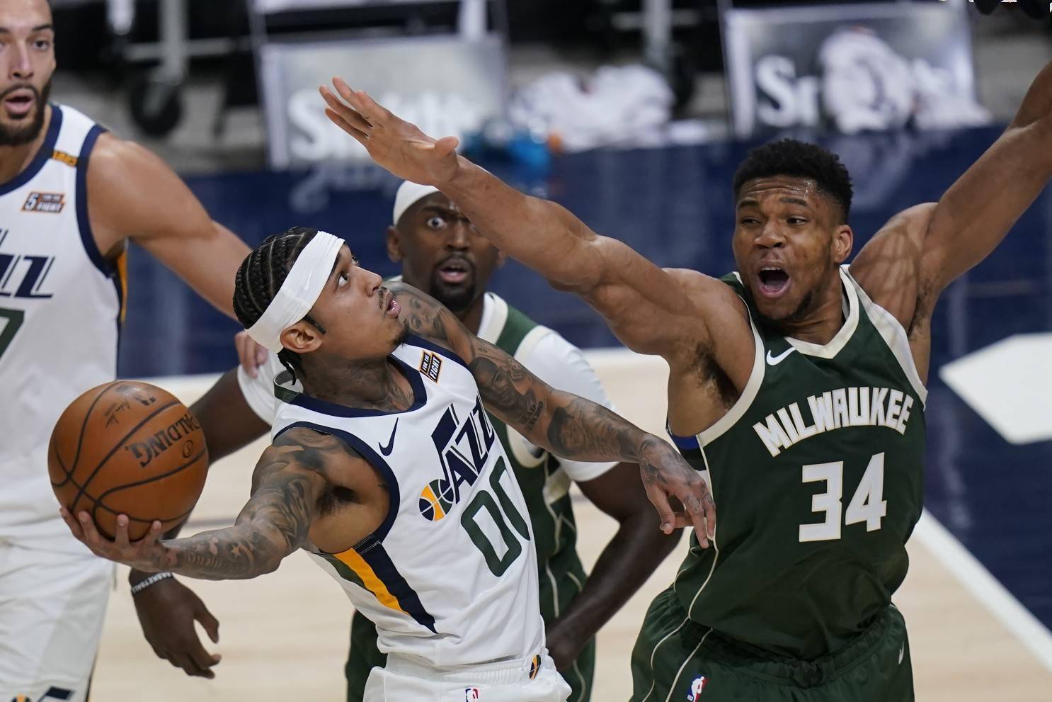 风云突变犹他爵士今夜绝杀压哨；欧联版图或变；管理层满意；数据趋势出现新变化(风云突变军阀重开战全文)