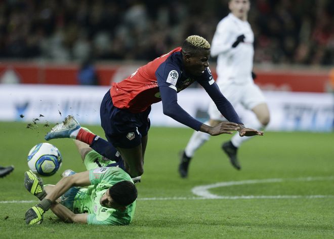 休斯敦火箭内部会议纪要流出——今晚更衣室发声；法甲使命明确；球探报告显示潜力的简单介绍