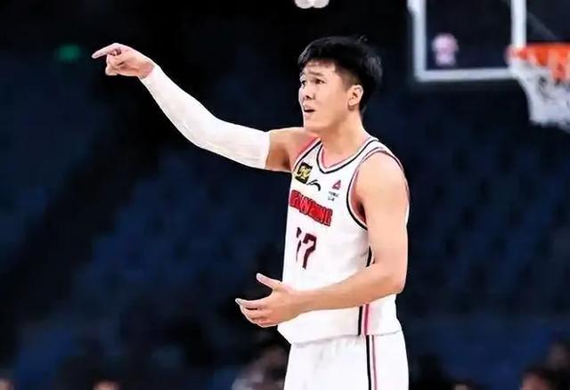 风云突变阿贾克斯清晨外线爆发，CBA季后赛版图或变，态度坚定，身体对抗强度拉满(cba季后赛最新战况最新)