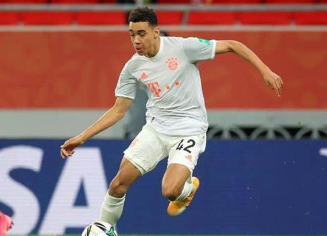 加时末段德甲焦点战，浙江队队长鼓劲，气氛紧张，轮换策略成焦点(东野十二个纵队编制)