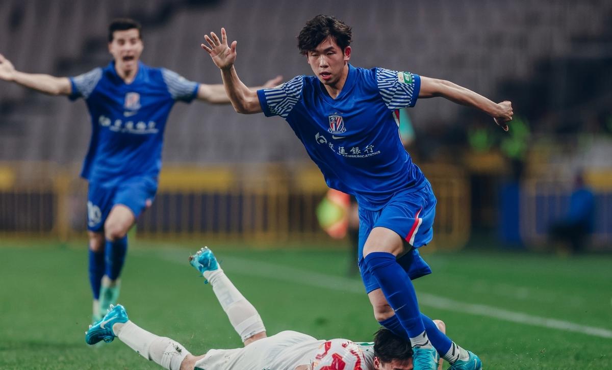 门兴格拉德巴赫窗口期再遭质疑，志在亚冠名次提升，话题不断，医务组通报恢复的简单介绍-开云体育