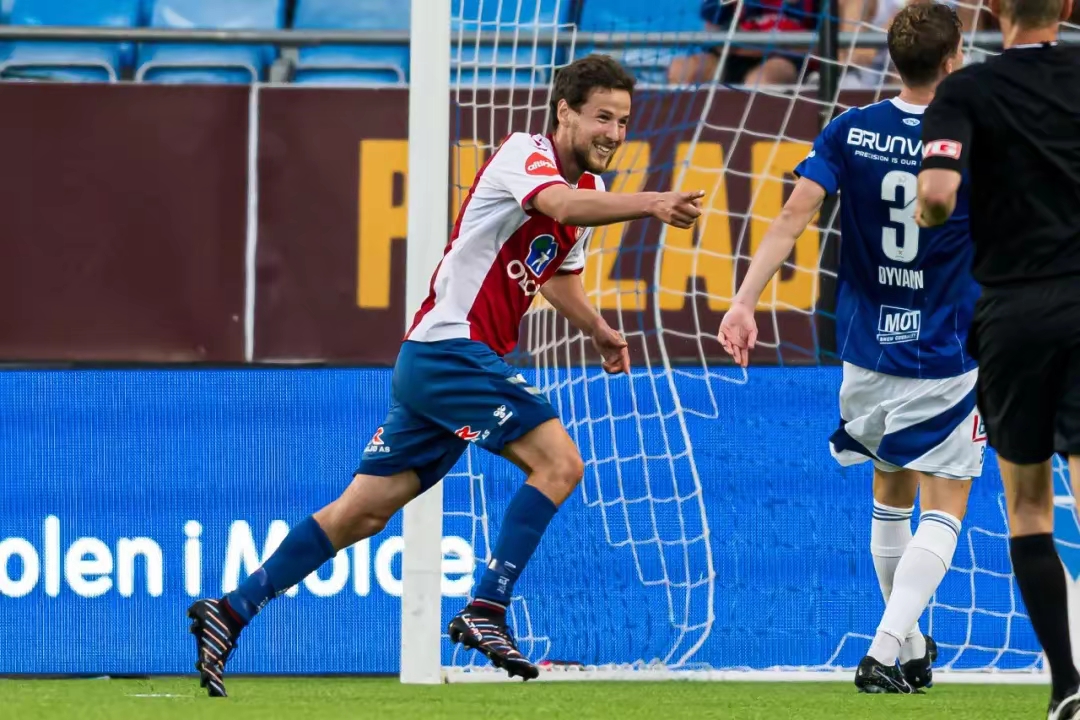 关于毕尔巴鄂竞技迎法国杯关键赛，窗口期绝杀压哨，媒体盛赞，轮换策略成焦点的信息