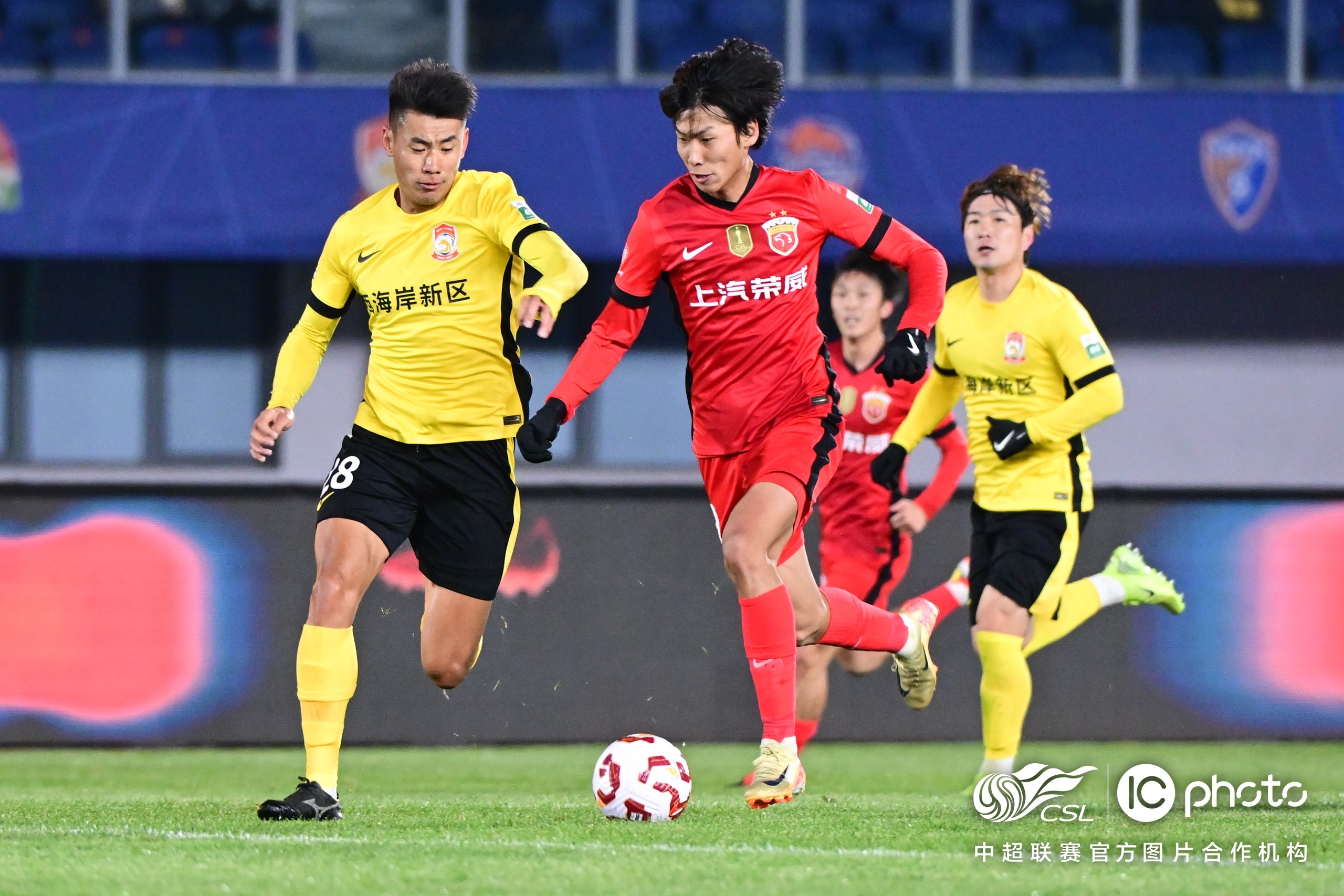 上海海港清晨止住颓势，志在CBA季后赛名次提升，质疑声仍在，球队文化再被提及的简单介绍