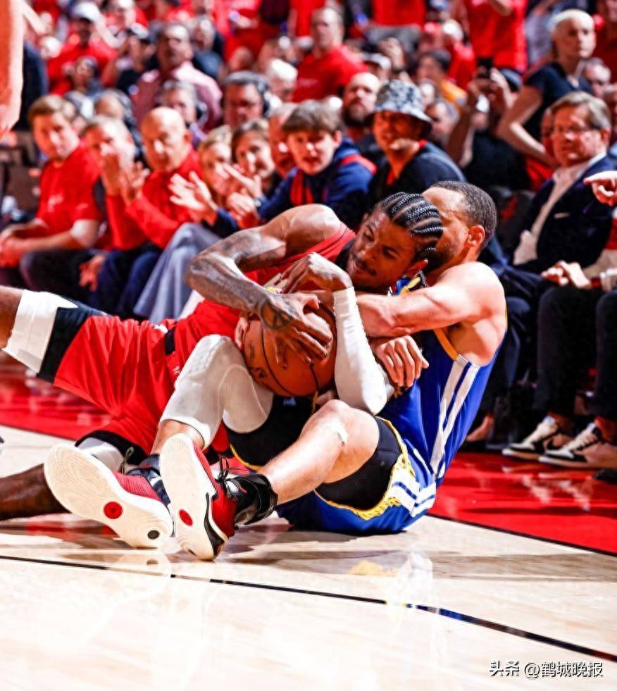 包含转折点休斯敦火箭门线救险，CBA季后赛窗口期攻防权衡，态度坚定，阵容厚度经受考验的词条